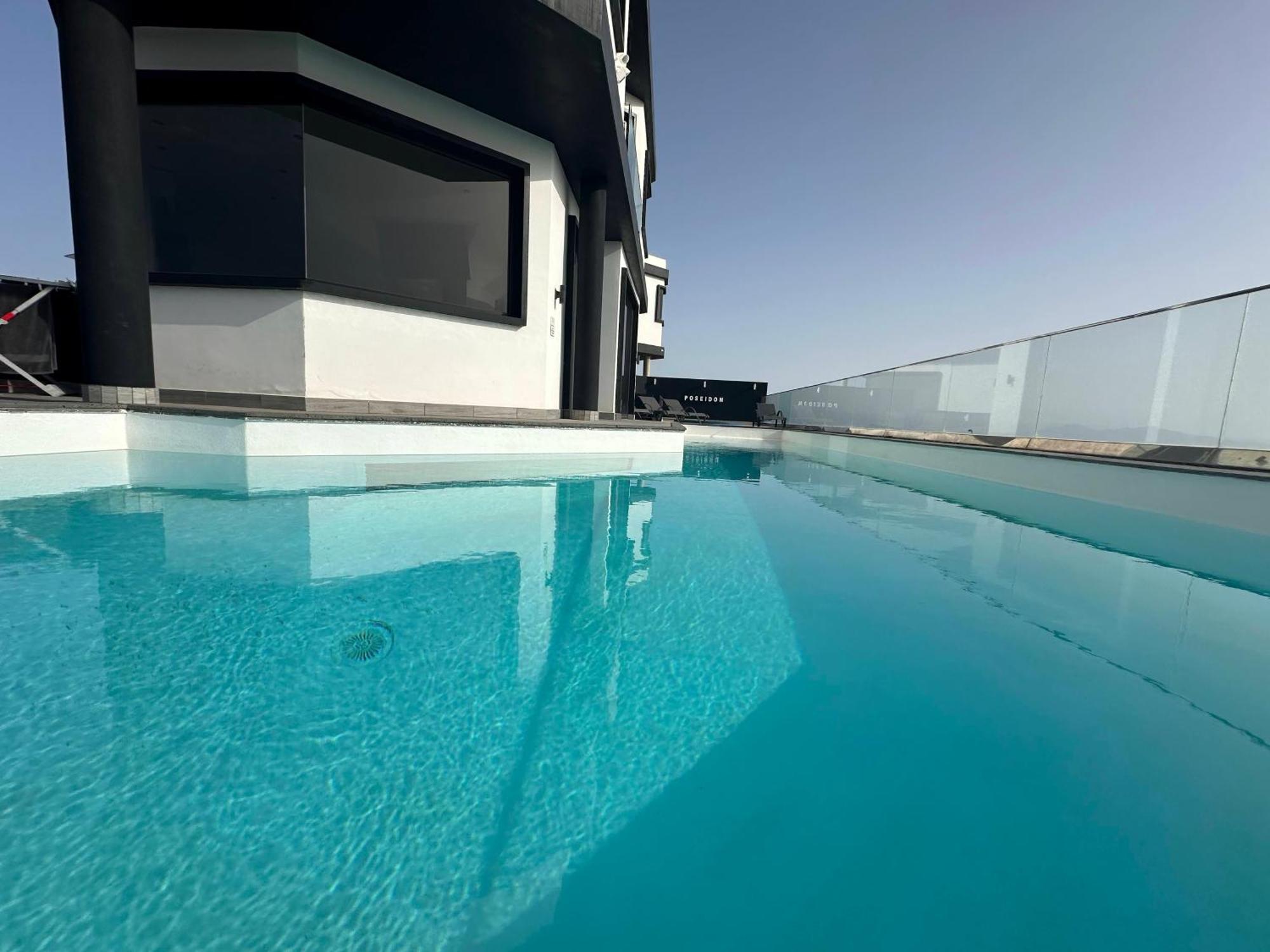 Villa Poseidon Corralejo With Private Heated Pool, Sauna And Stunning Volcano Views By Amazzzing Travel Exteriör bild