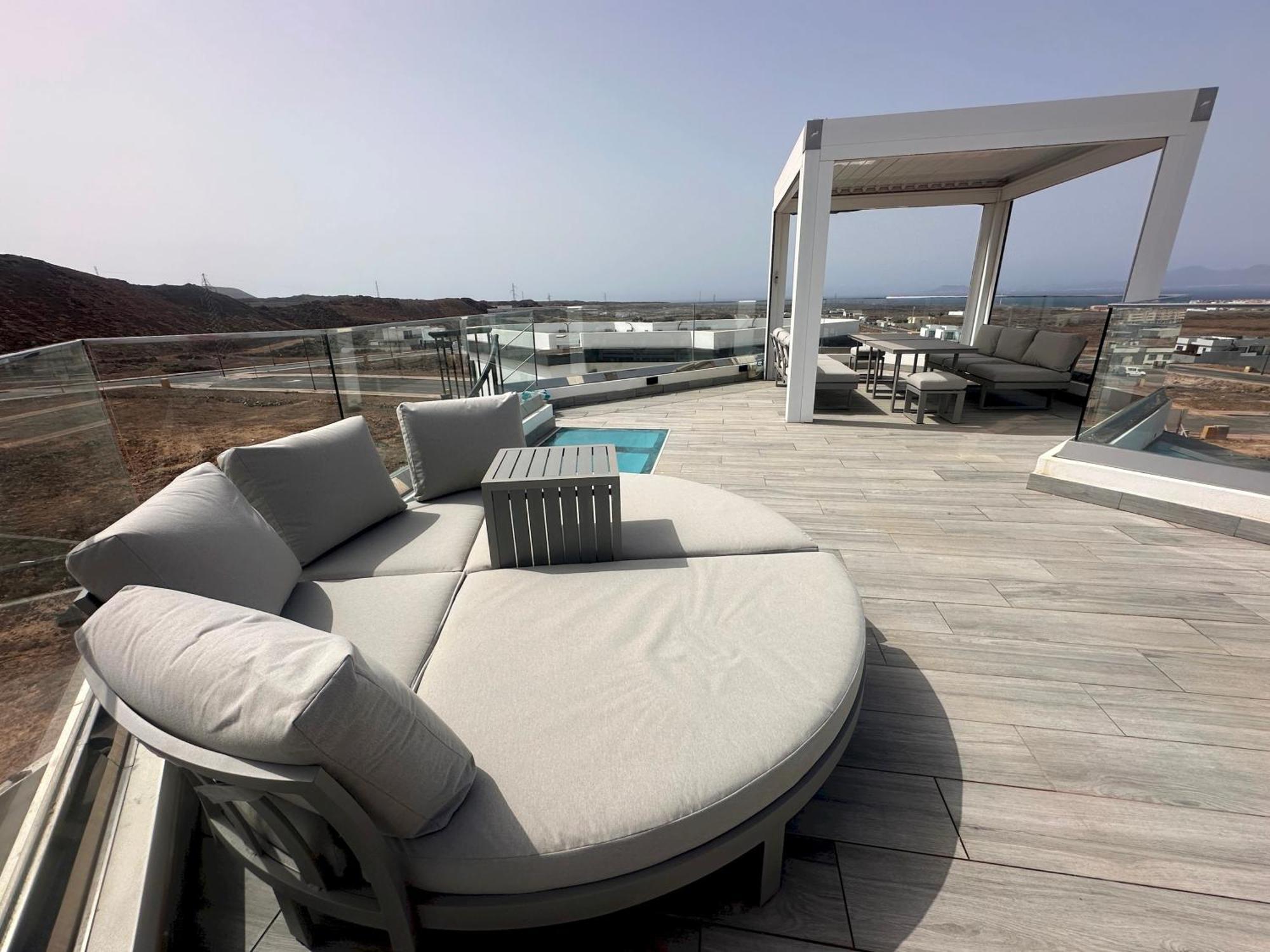Villa Poseidon Corralejo With Private Heated Pool, Sauna And Stunning Volcano Views By Amazzzing Travel Exteriör bild